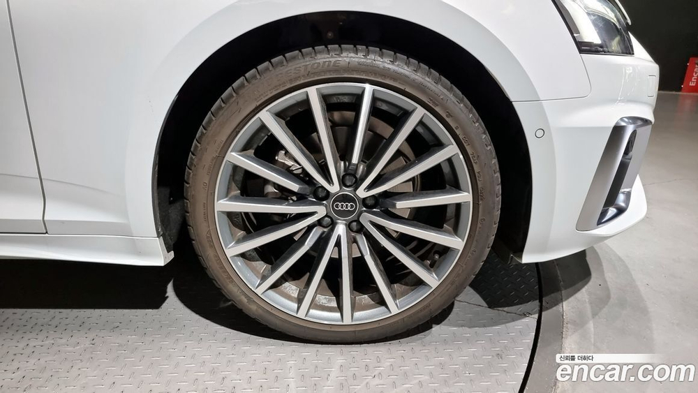 Audi A5 (F5) 40 TFSI Quattro Premium Sportback (12.2022)