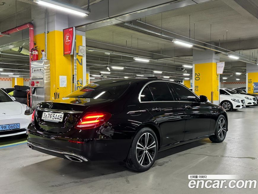 Mercedes-Benz E-Class W213 E300 Avangarde (03.2020)