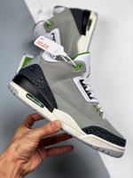 AIR JORDAN 3 RETRO CHLOROPHYLL LIGHT SMOKE GREY/CHLOROPHYLL-BLACK-WHITE