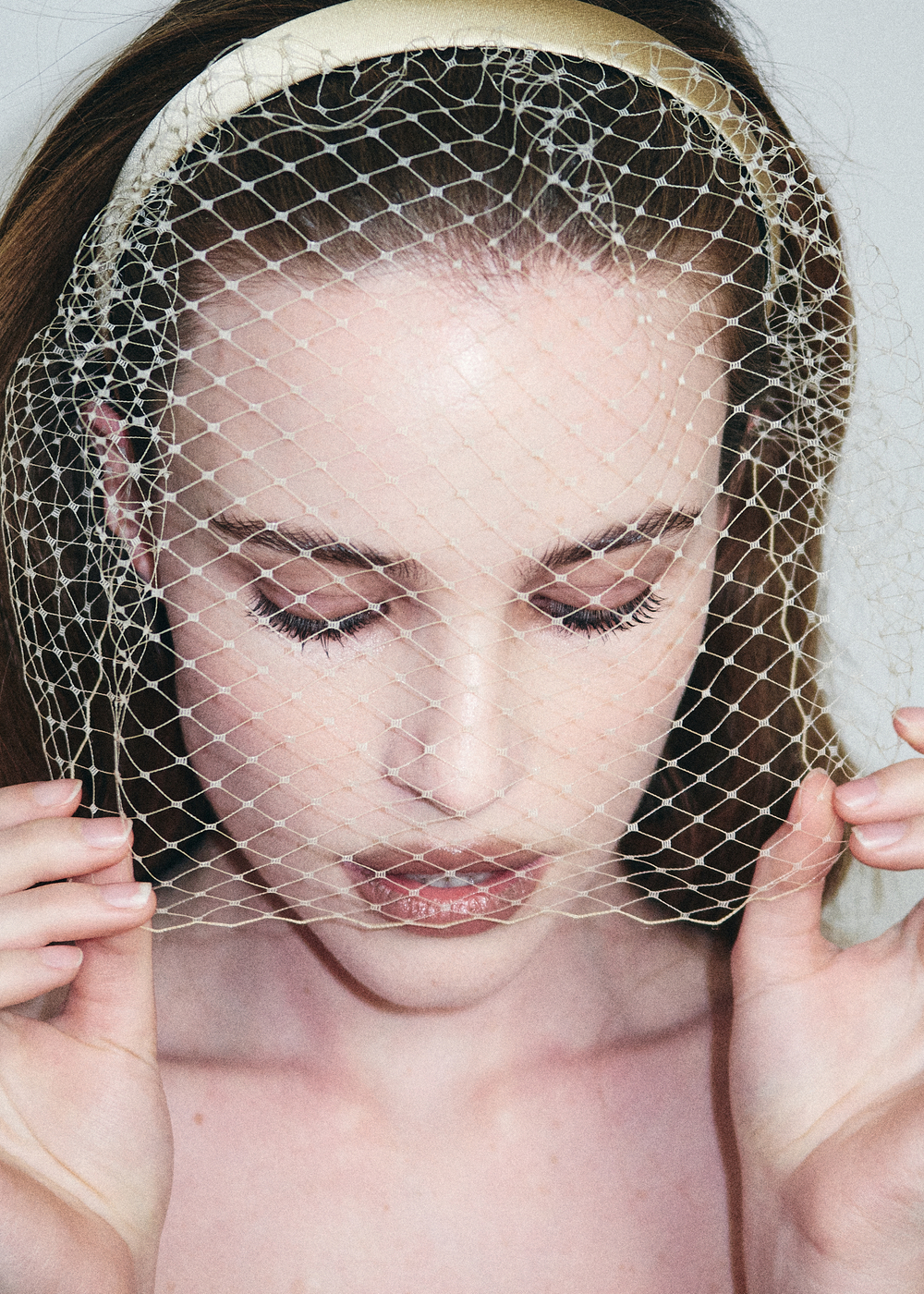 Вуаль классическая соломенная