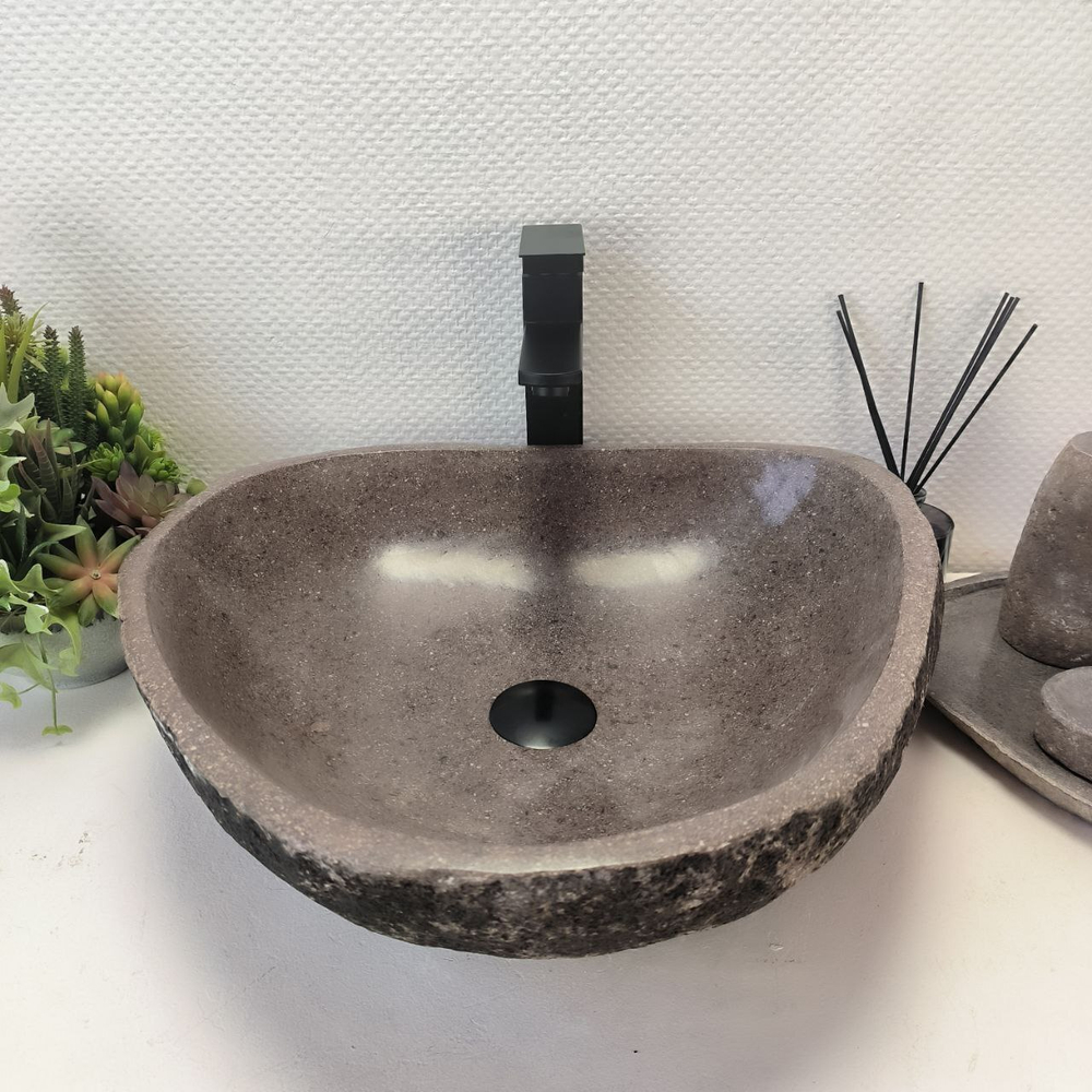 Раковина из речного камня RS-63408 (49*44*15) 0123