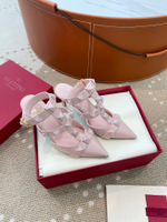 Valentino Garavani Roman Stud 8.5 cm
