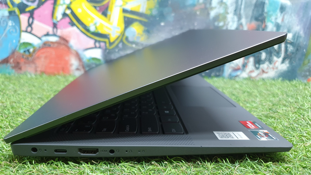 14" Ноутбук Lenovo Ryzen 3/8 Gb/FHD/ IdeaPad 5 14ITL05ALC05 82LM0035RU/Windows 11