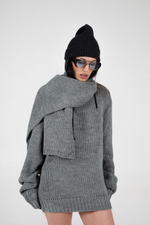 Джемпер с шарфом FOXY