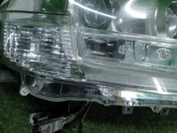 Фара правая Toyota Land Cruiser 200 (2015-2021) LED