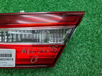 Фонарь правый внут Toyota Camry xv70 17-нв галоген