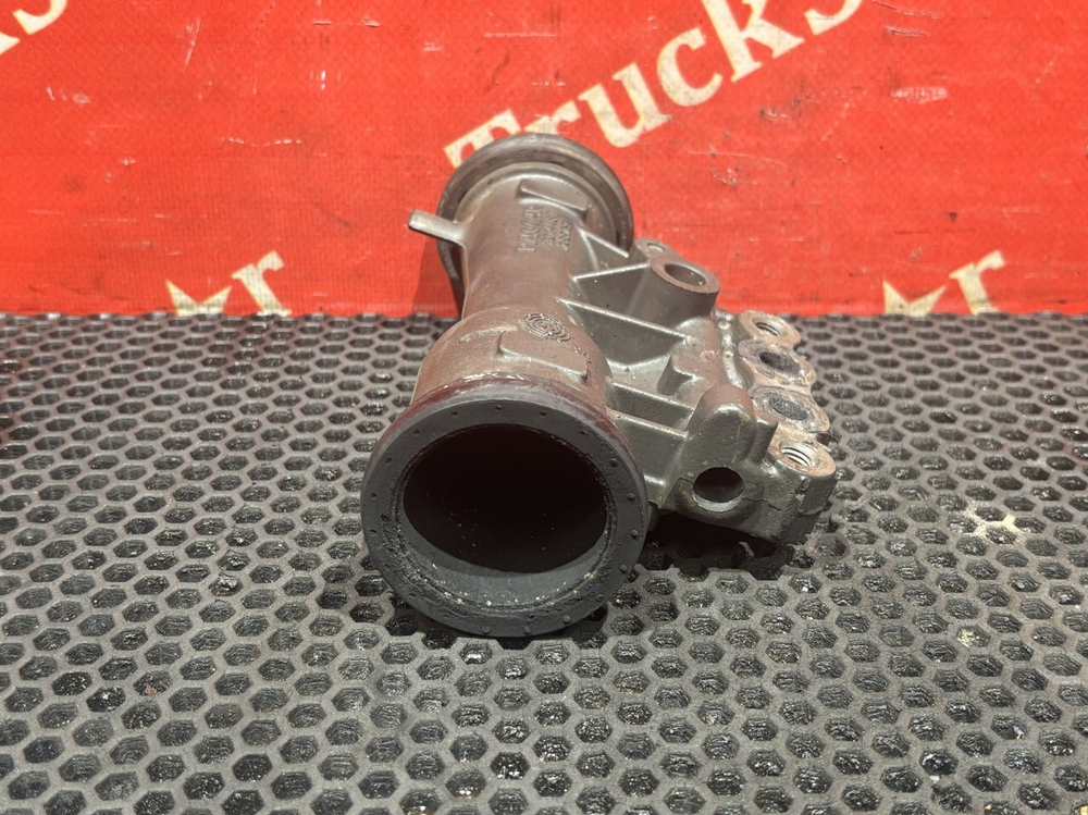 Патрубок клапана EGR 2019 г.