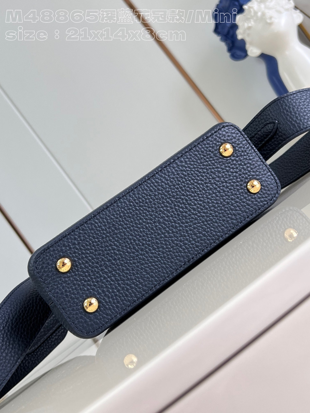 Louis Vuitton Capucines Mini