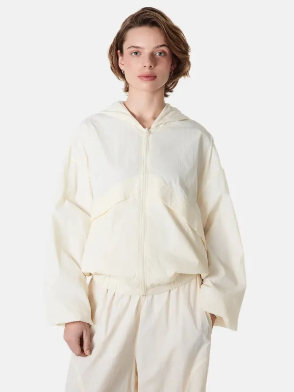 Олимпийка из нейлона 