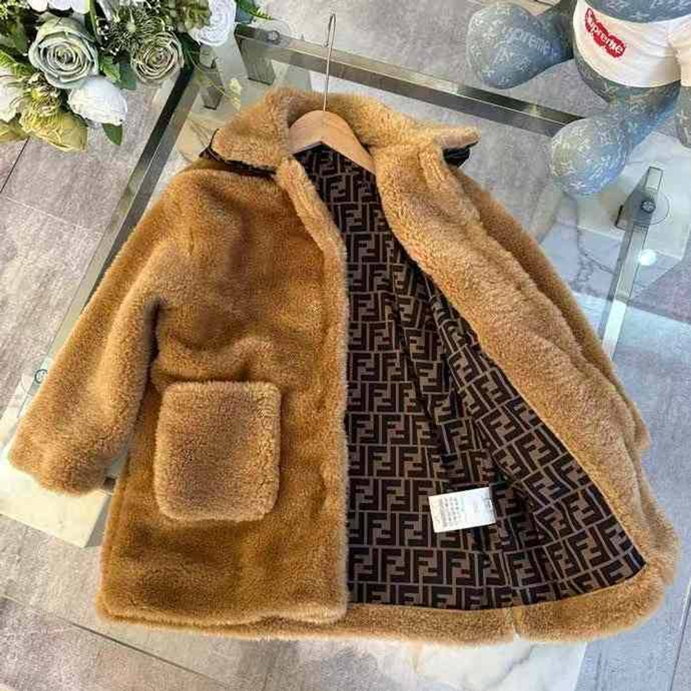 Шуба Fendi