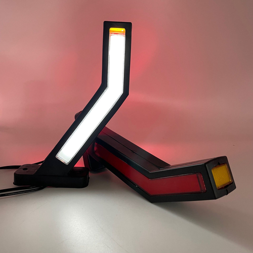 Указатель габаритов (рога) светодиодный с бегущим поворотником 12-24V для грузовых 2шт