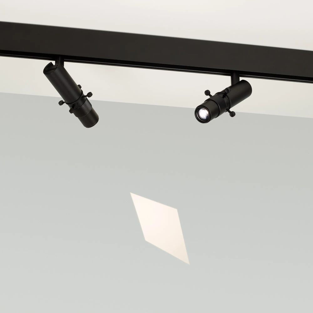 Светильник MAG-ORIENT-SPOT-CROP-ZOOM-TC-R35-6W Warm3000 (BK, 19-29 deg, 48V) (Arlight, IP20 Металл, 3 года) 045067