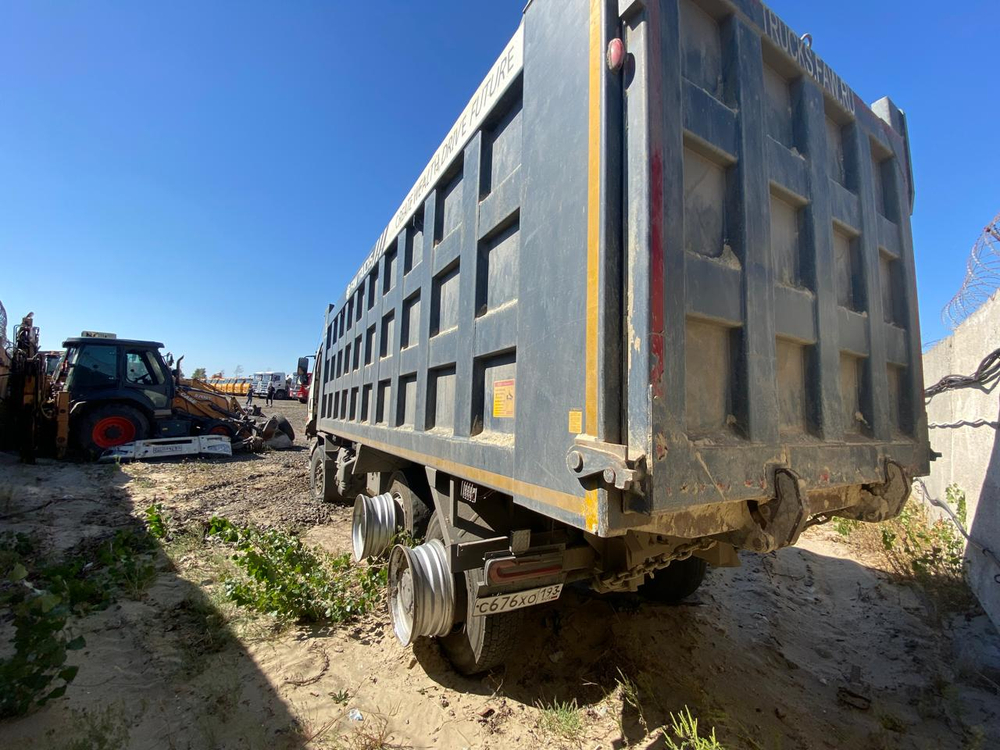 FAW J6 8x4 Самосвал CA3310P66K24T4E5 (Дизельный, 11,1 л, 420 л.с., МТ)