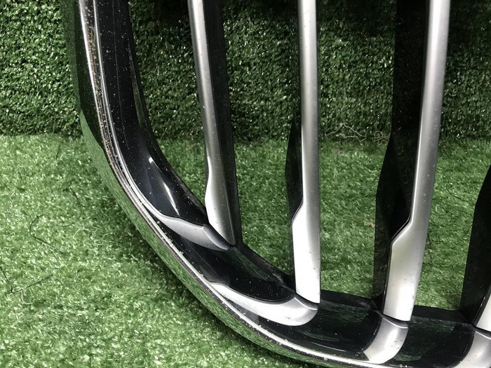 Решетка радиатора BMW X5 G05 (2018-2023)