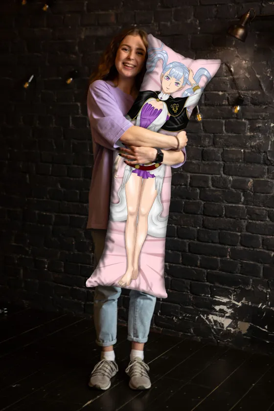 Дакимакура Ноэль Сильва №2