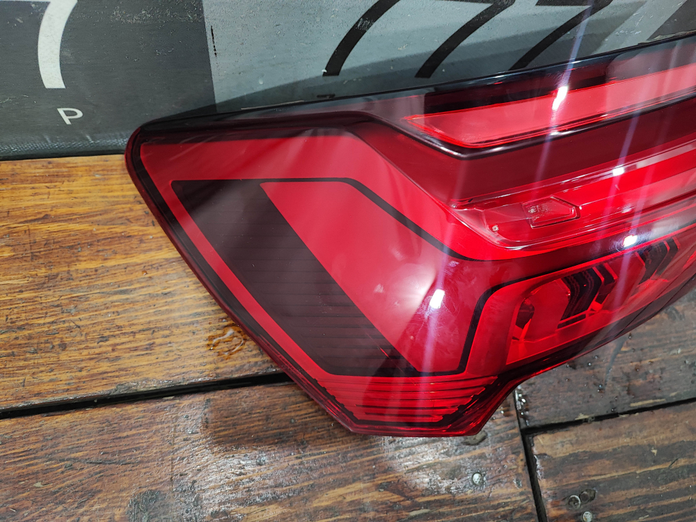 Фонарь задний левый Audi A6 (C8) 18-нв Б/У Оригинал 4K5945091