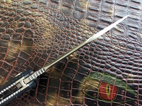 Складной нож Reptilian Чеглок c клинком из стали 9Cr18MoV, рукоять G10