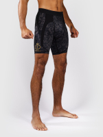 Шорты компрессионные Venum Unmatched Topuria Edition Black/Gold
