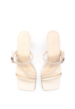 Босоножки // Nata // Milky