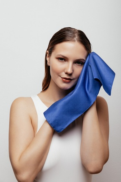 MaSheri Маленькое шёлковое полотенце 1 шт.