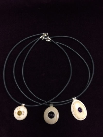 Кулоны средние, в ассортименте, зуб кашалота, натуральный камень, дерево