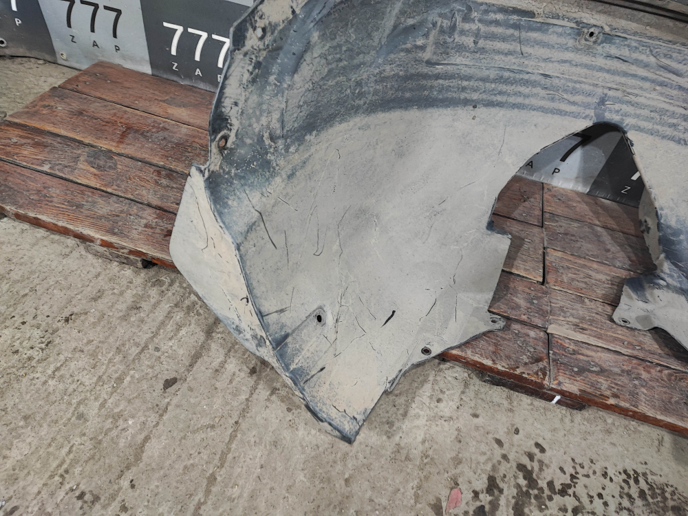 Подкрылок передний правый Volvo XC60 2 17-нв Б/У Оригинал 31694870