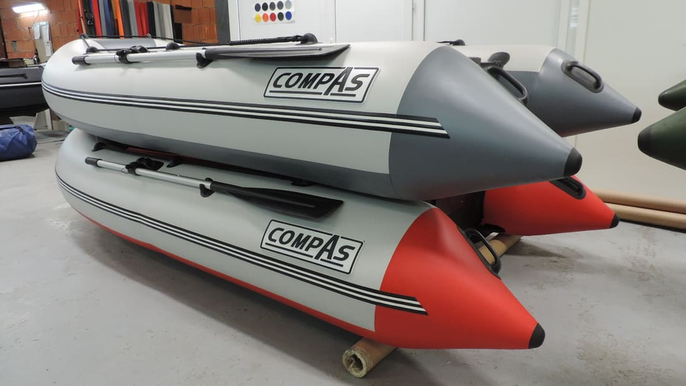 Лодка ПВХ COMPAS 325E