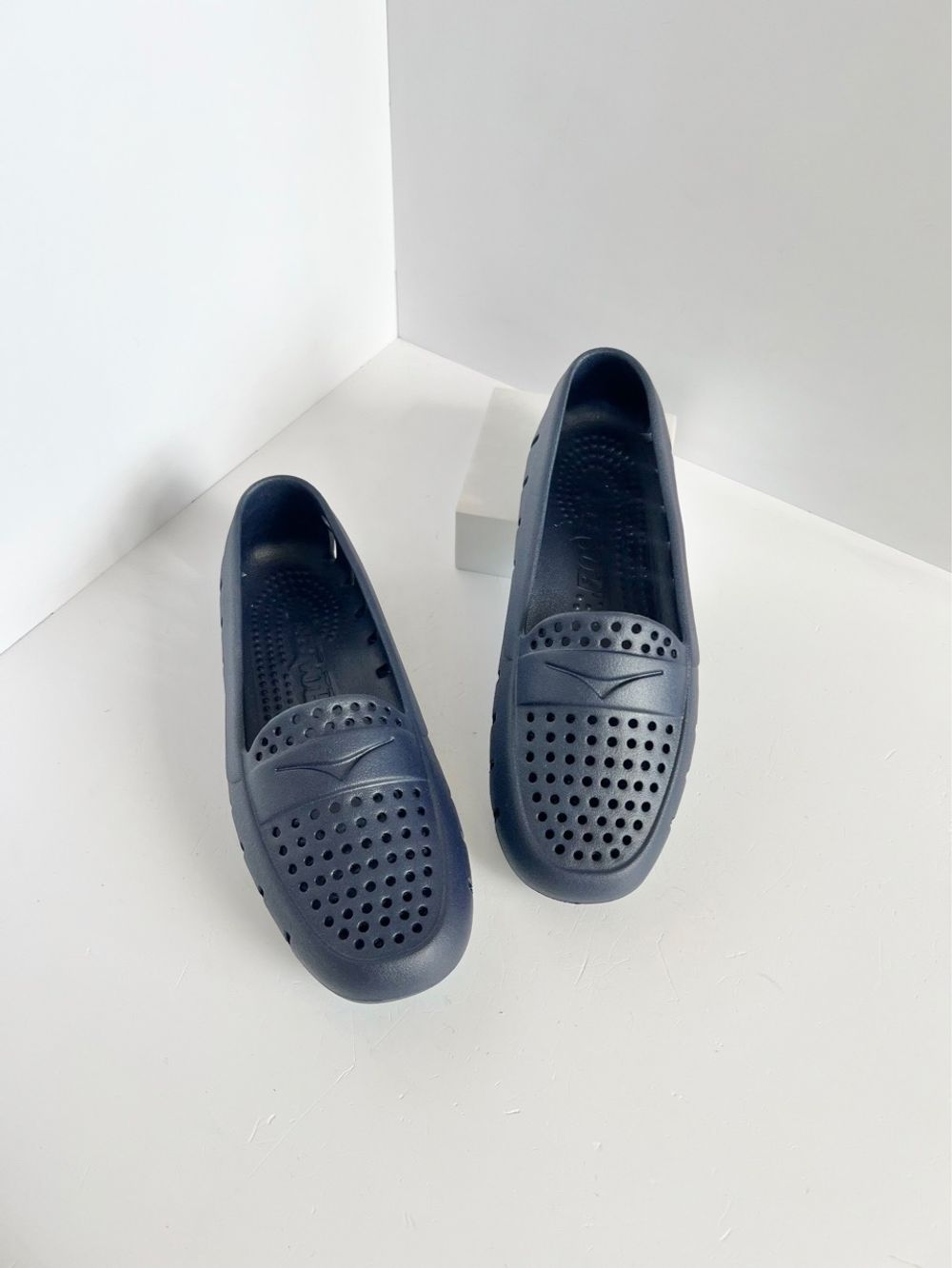 Новые резиновые лоферы Floafers, 35