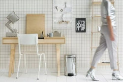Brabantia - Контейнер для мусора NewIcon 5л матовый / артикул   11 26 45  / GTIN 8710755112645