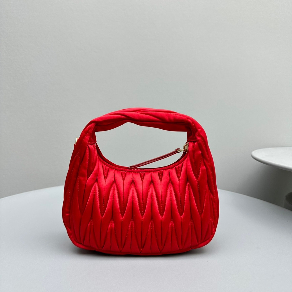 Miu Miu Wander Hobo Bag 20 cm