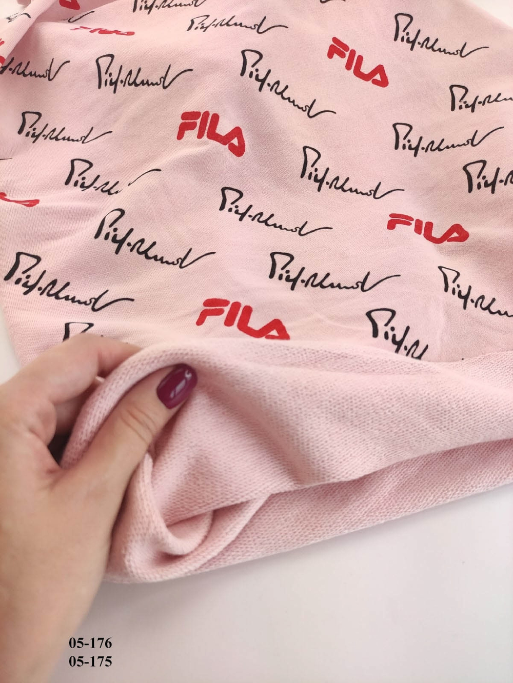 FILA ПОЧЕРК НА СВЕТЛОЙ ПУДРЕ - Футер 2х нитка с лайкрой КОМПАКТ ПЕНЬЕ (МР420) УЦЕНКА!