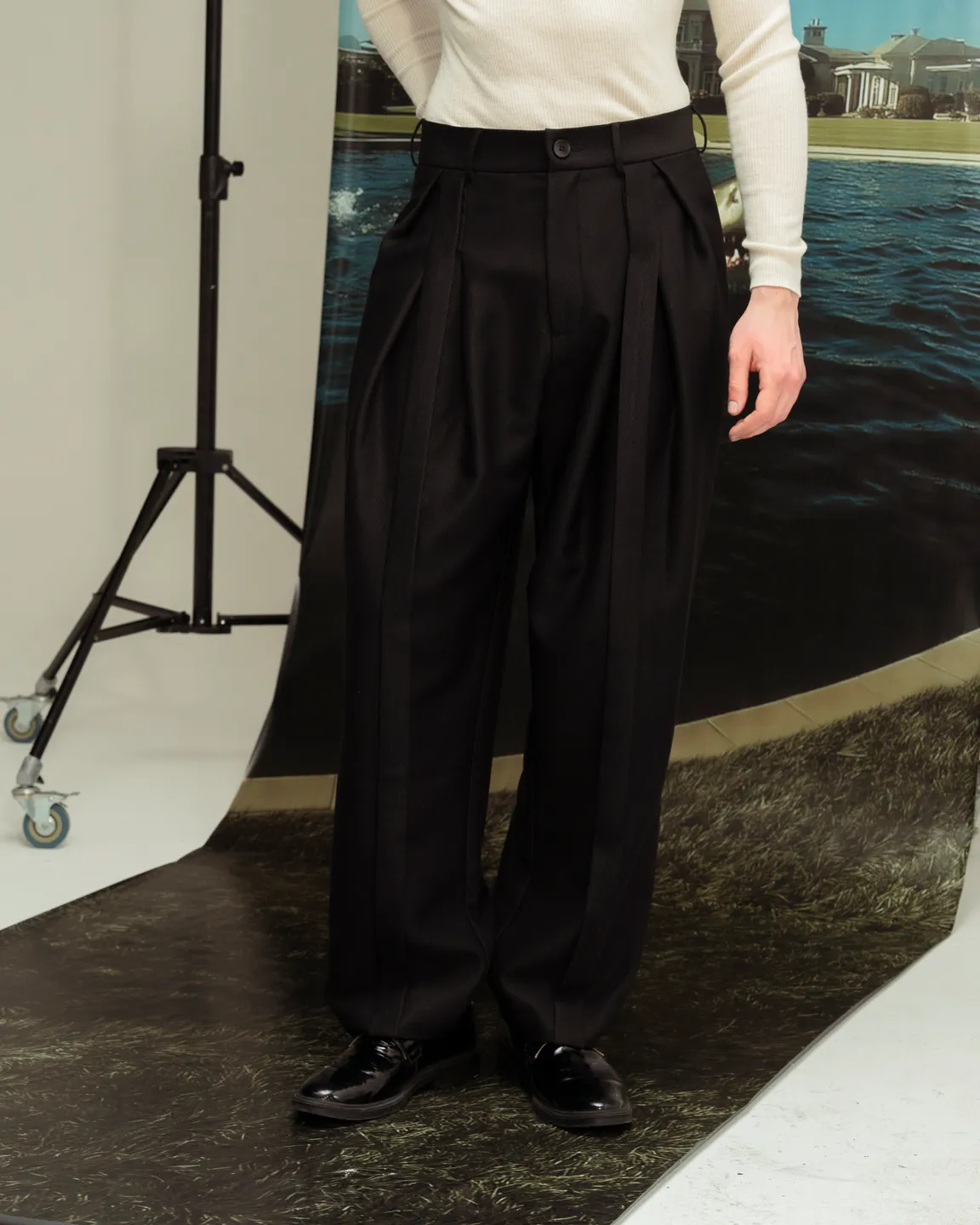 Черные брюки 