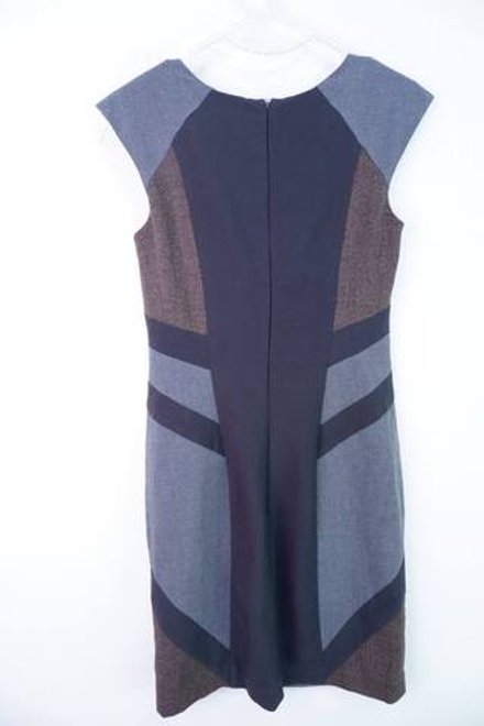 Платье BPC офисного стиля, визуально на 40 размер