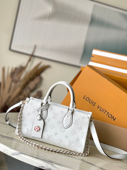 Louis Vuitton Onthego East West