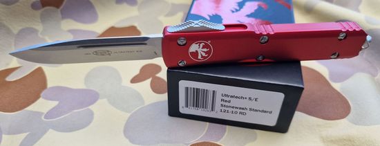 Автоматический нож Microtech Ultratech 121-10RD c клинком из стали M390, рукоять алюминий