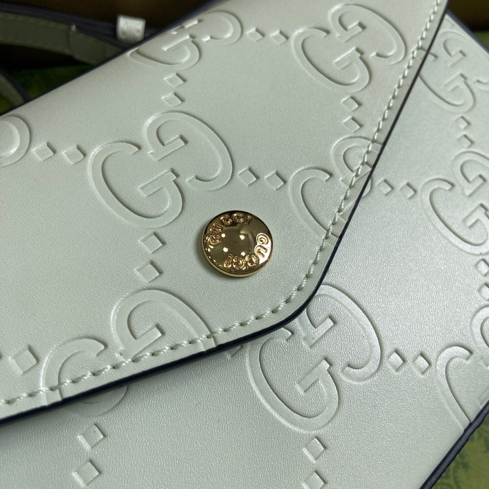 Gucci GG Super Mini Shoulder Bag 21 cm