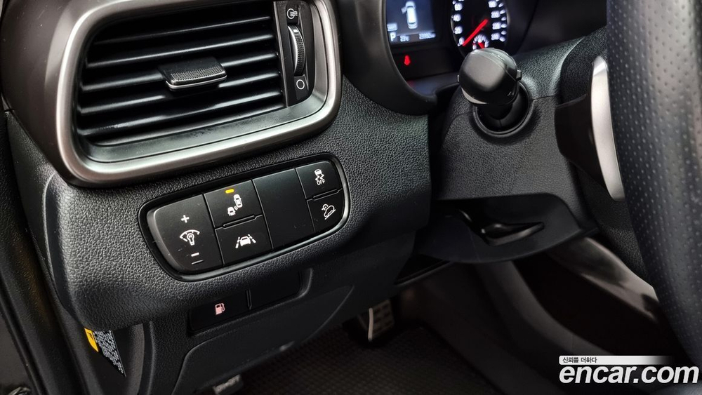 Kia The New Sorento Дизель 2.0 2WD (10.2019)
