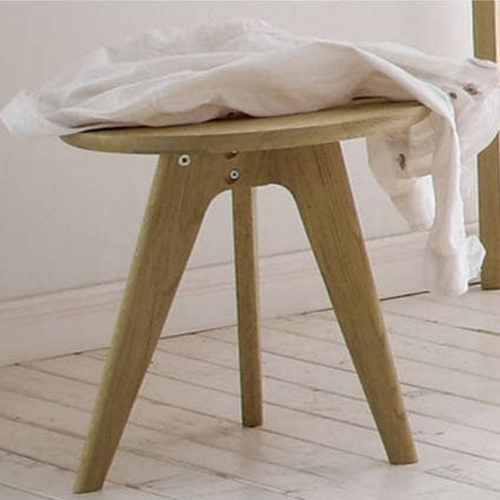 Табурет из дуба срощенного Луго