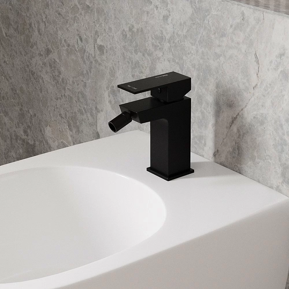 Инсталляция для биде со смесителем WasserKraft Naab 86BDT.050.WH.SQ2006 белая панель/смеситель черный Soft-touch