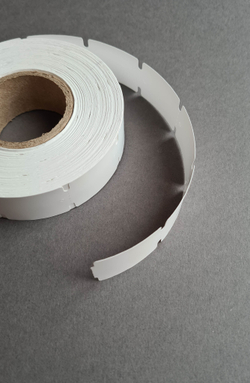 Ювелирные бирки 24х33 мм. Толщина 180 мкм.