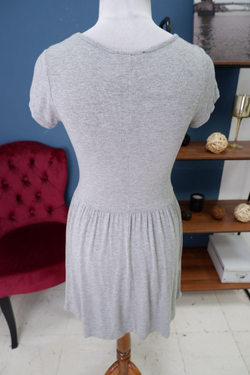 Платье Forever 21 однотонное 44 размер