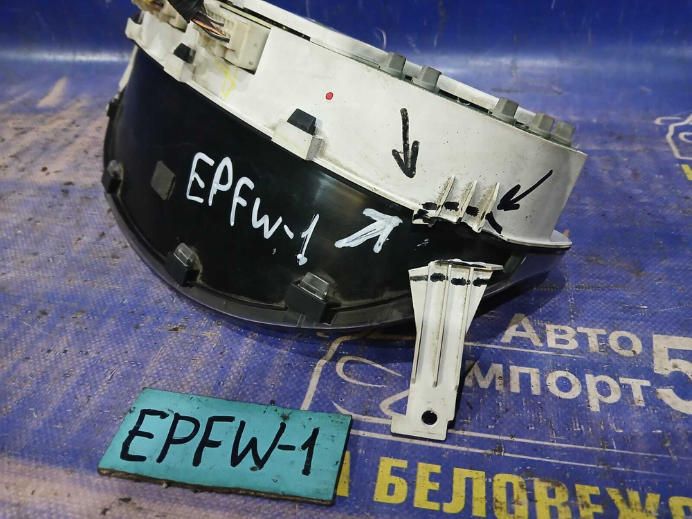 Щиток приборов MAZDA TRIBUTE 2002