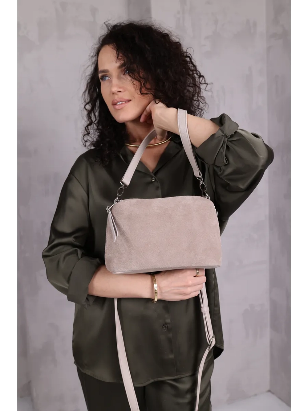 Сумка через плечо маленькая натуральная замша