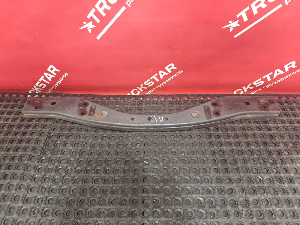 Кронштейн усилителя бампер