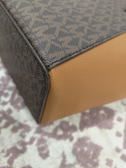 Сумка Michael Kors