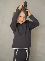 Спортивный костюм для мальчика в школу