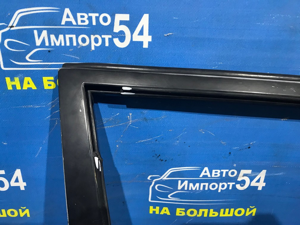 Дверь передняя правая TOYOTA CORONA 1991