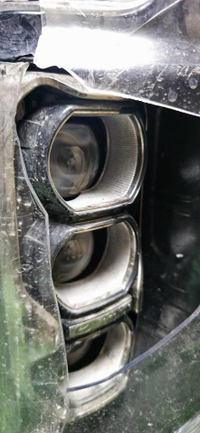 Битая Фара правая Hyundai Palisade (2018-2022) LED
