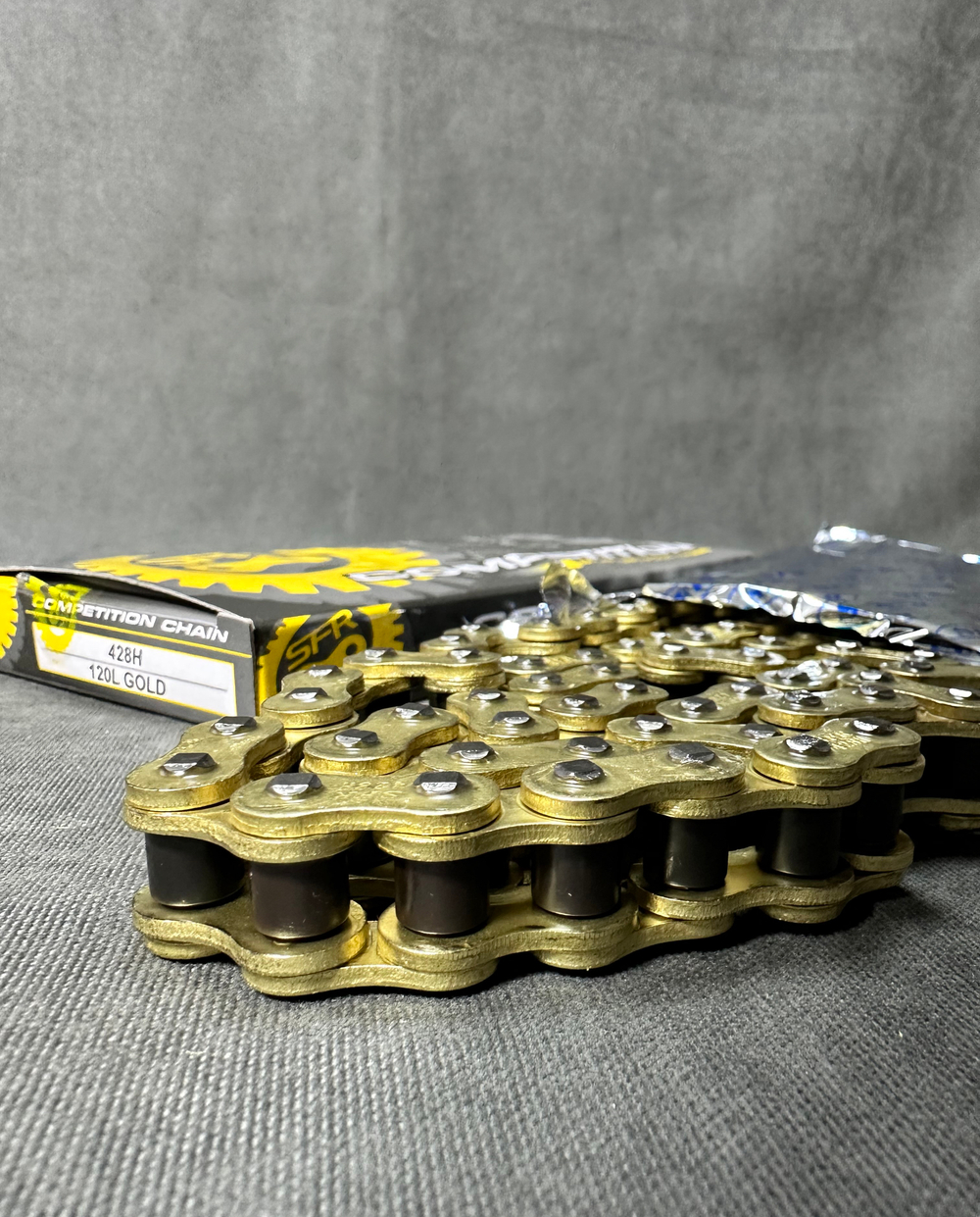 Цепь приводная 520H 120L (усиленная) gold SFR