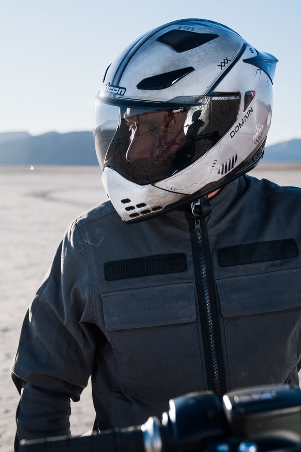 Domain Future Proof / Серый